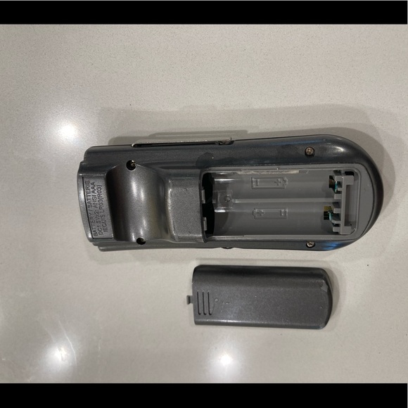 OLYMPUS- Digital Voice Recorder VN-1800 - Picture 6 of 7